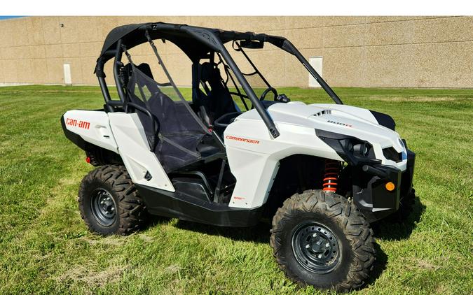 2020 Can-Am SSV COMMANDER 800R W 20