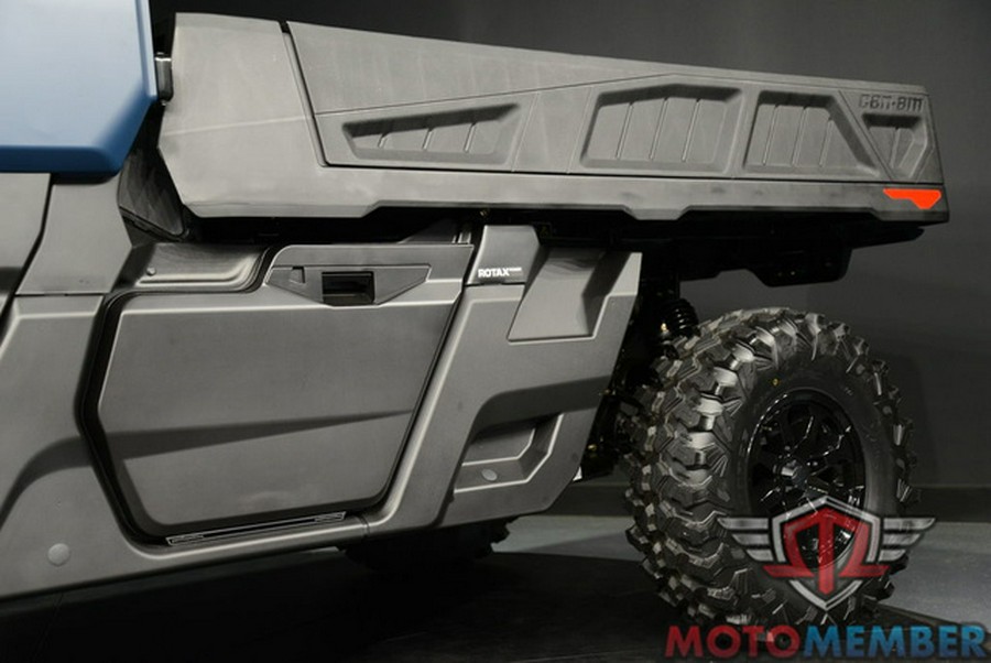 2025 Can-Am Defender PRO Limited HD 10