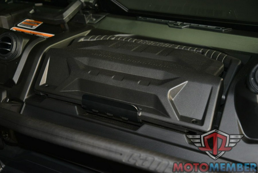 2025 Can-Am Defender PRO Limited HD 10