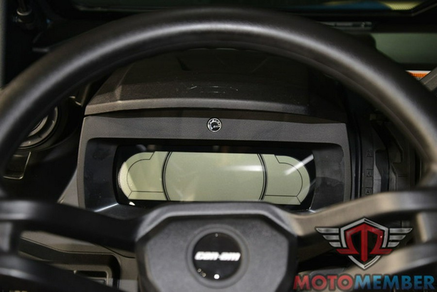 2025 Can-Am Defender PRO Limited HD 10