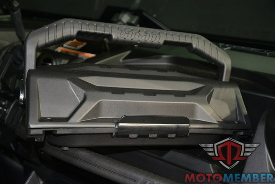 2025 Can-Am Defender PRO Limited HD 10