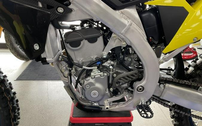 2026 Suzuki RM-Z250M6