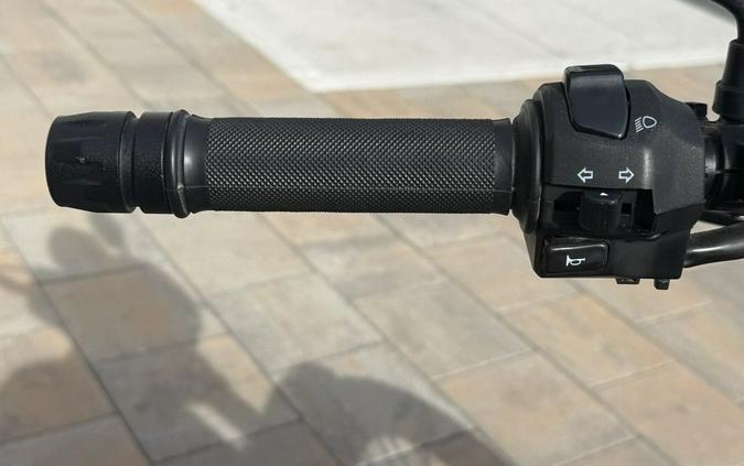 2023 Royal Enfield Scram 411 Blazing Black