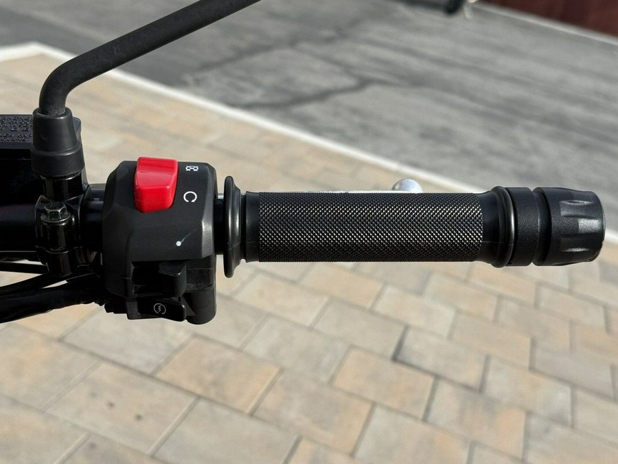 2023 Royal Enfield Scram 411 Blazing Black