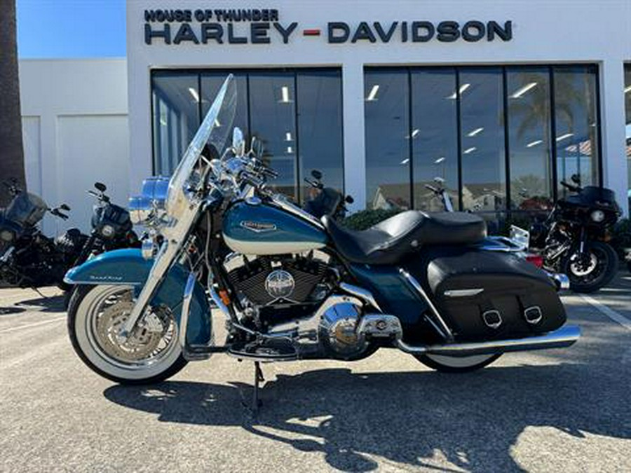 2001 Harley-Davidson FLHRCI Road King® Classic