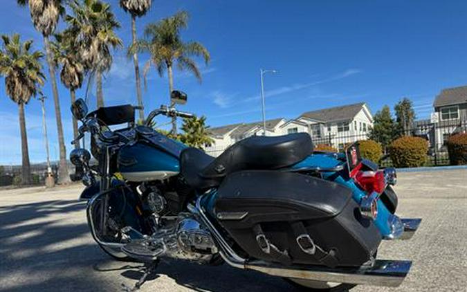 2001 Harley-Davidson FLHRCI Road King® Classic