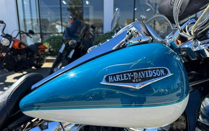 2001 Harley-Davidson FLHRCI Road King® Classic