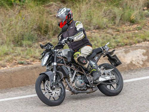 2021 KTM 390 Duke Spied Testing Preview