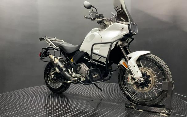 2023 Ducati DesertX Star White Silk