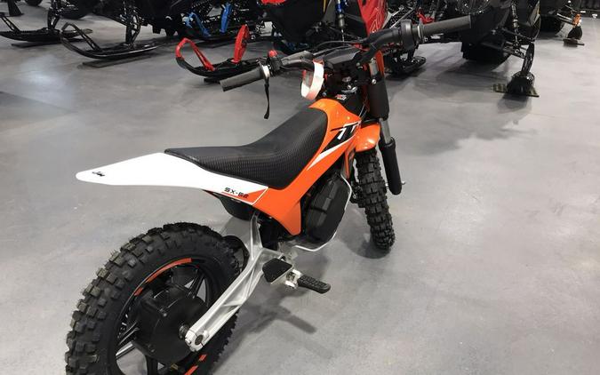 FIRST LOOK! THE ALUMINUM FRAMED 2024 KTM SX-E 2 IS COMING SOON