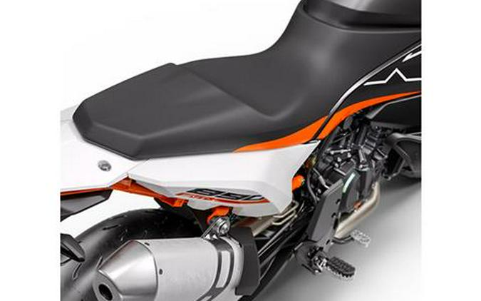 2024 KTM 890 SMT