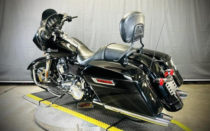 2022 Harley-Davidson® FLHX - Street Glide®