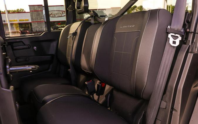 2026 Can-Am® Defender MAX Limited HD11 Desert Tan & Carbon Black