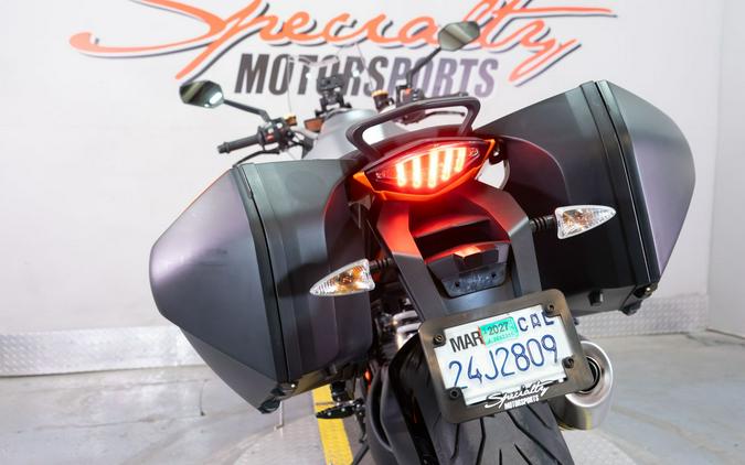 2017 KTM 1290 Super Duke GT