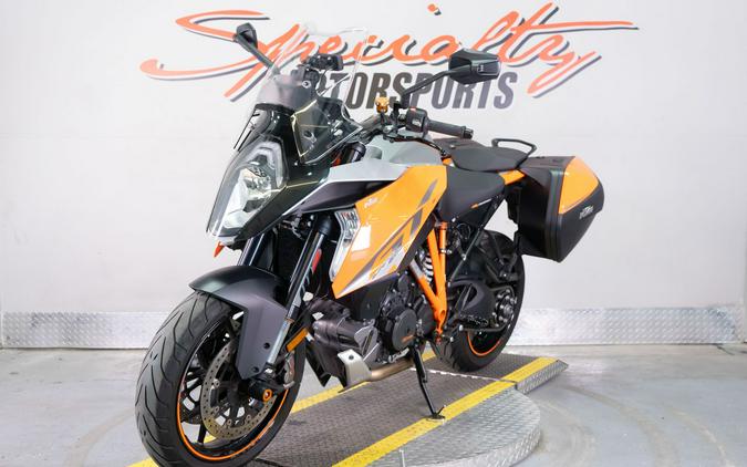 2017 KTM 1290 Super Duke GT