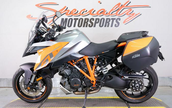2017 KTM 1290 Super Duke GT