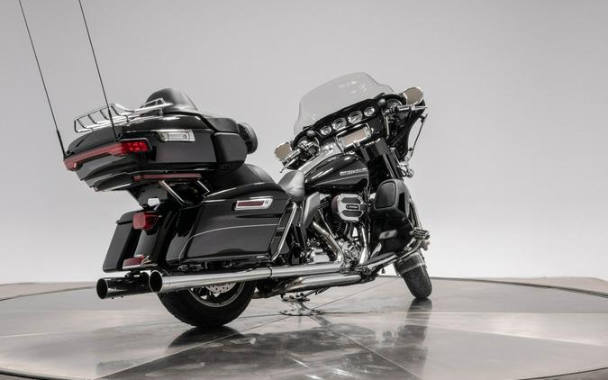2016 HARLEY-DAVIDSON FLHTKL ULTRA LIMITED LOW in Vivid Black