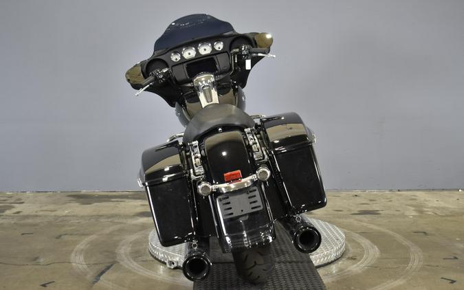 2023 Harley-Davidson Street Glide Vivid Black