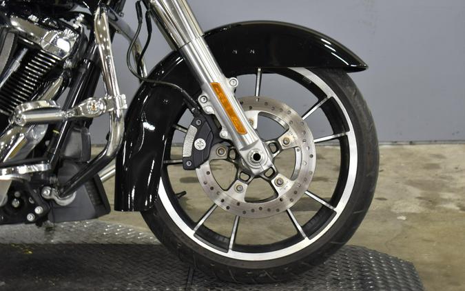 2023 Harley-Davidson Street Glide Vivid Black