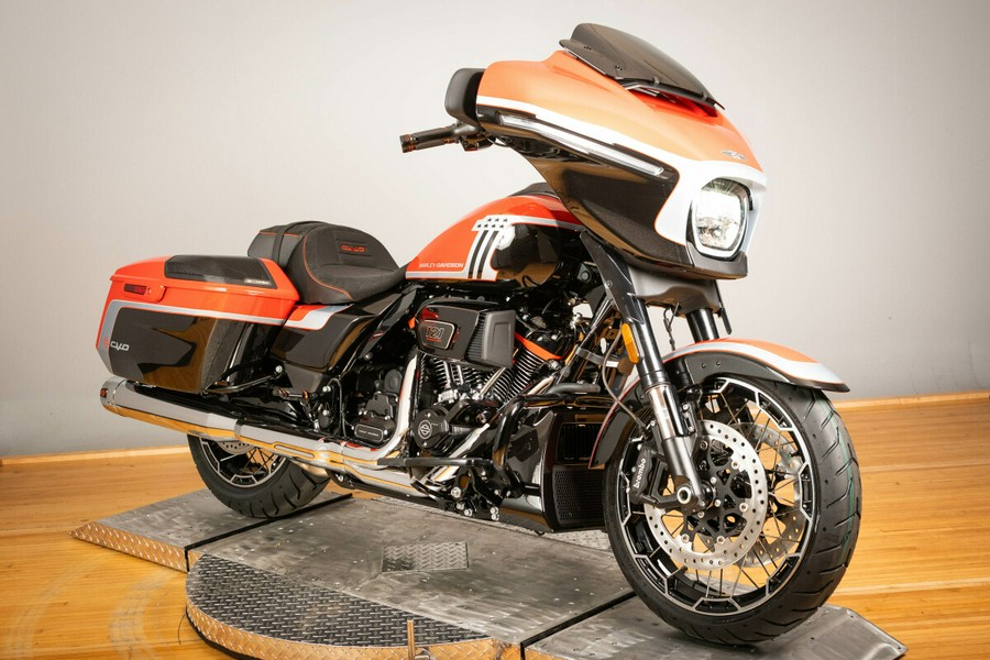 2024 Harley-Davidson CVO Street Glide