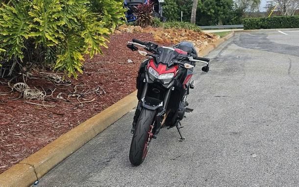 2024 Kawasaki Z900 ABS Candy Persimmon RedEbony