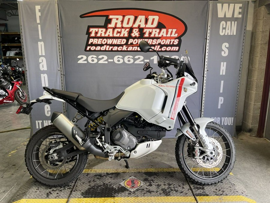 2023 Ducati DesertX Star White Silk