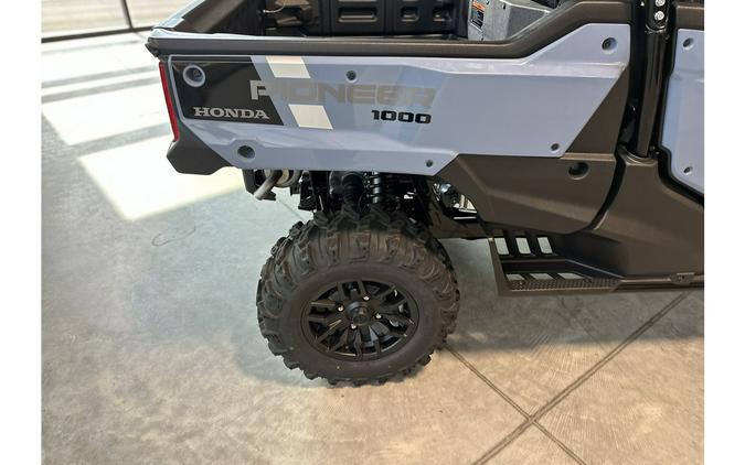 2024 Honda PIONEER 1000 DELUXE