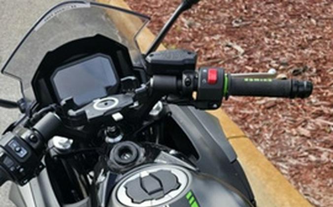 2024 Kawasaki Ninja 650 Metallic Matte Dark GrayMetallic Spark