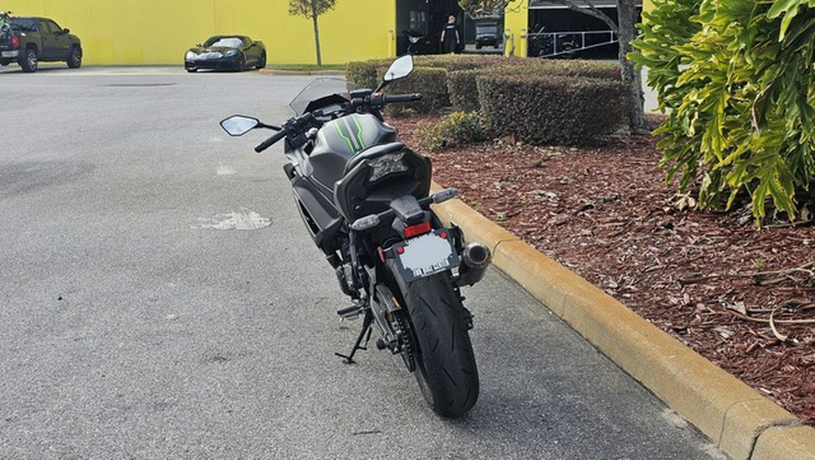 2024 Kawasaki Ninja 650 Metallic Matte Dark GrayMetallic Spark