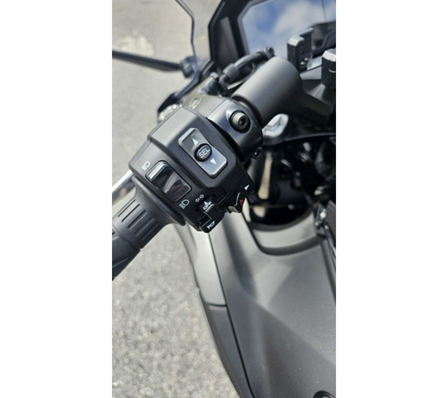 2024 Kawasaki Ninja 650 Metallic Matte Dark GrayMetallic Spark