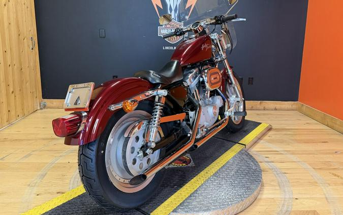 XL 883C 2002 Sportster® 883 Custom