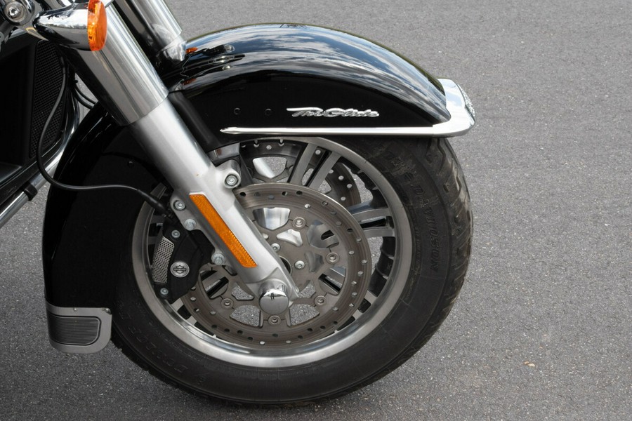 2023 Harley-Davidson Tri Glide Ultra FLHTCUTG