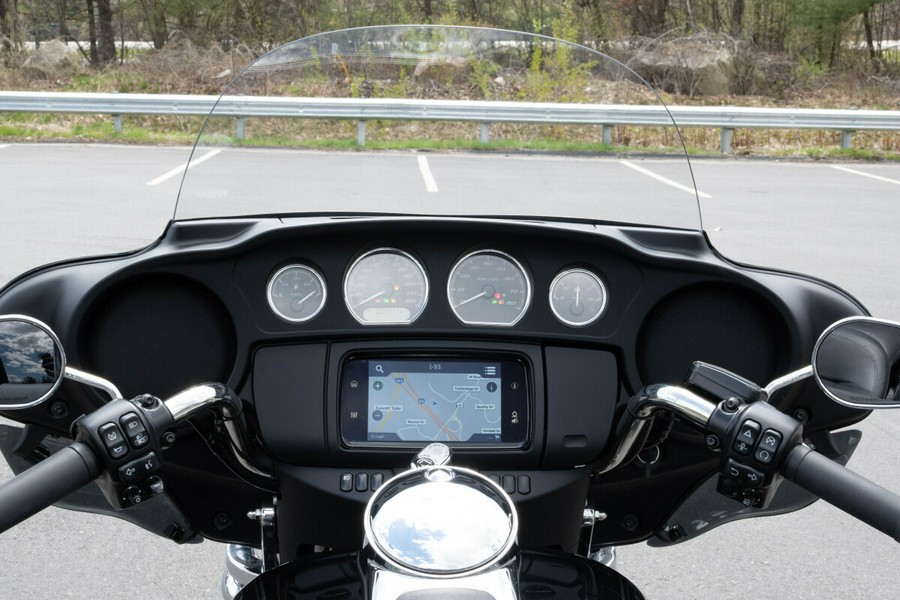 2023 Harley-Davidson Tri Glide Ultra FLHTCUTG