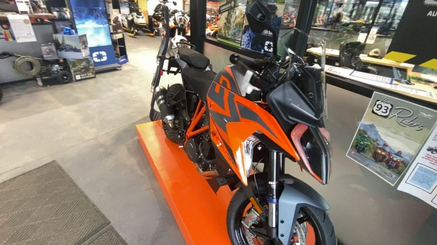 2024 KTM 1290 Super Duke GT