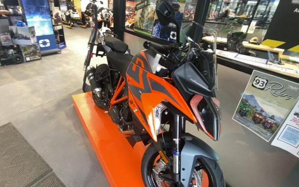 2024 KTM 1290 Super Duke GT