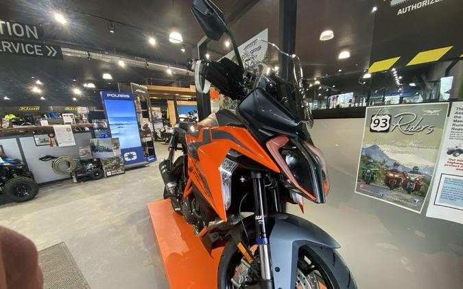 2024 KTM 1290 Super Duke GT