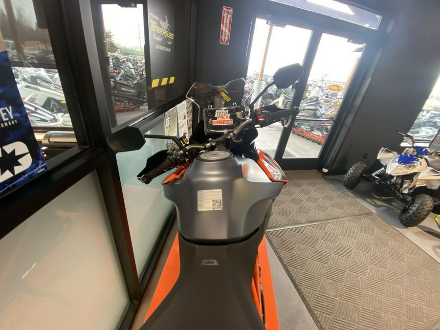 2024 KTM 1290 Super Duke GT