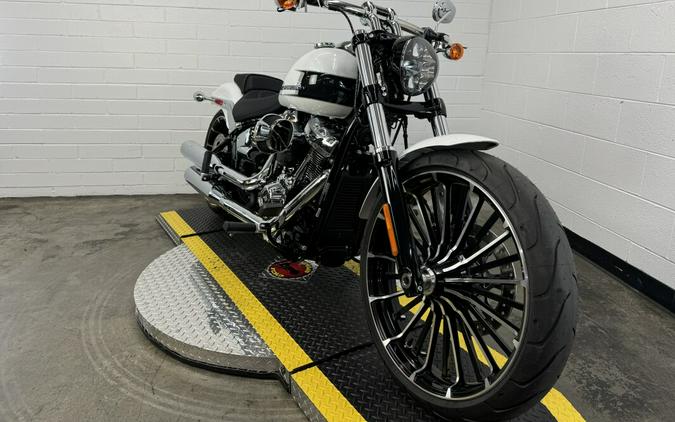 2024 Harley-Davidson Breakout 117 WHITE ONYX PRL