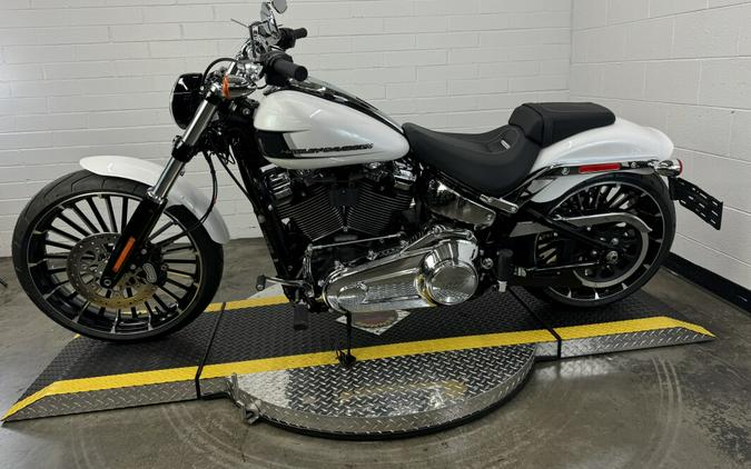 2024 Harley-Davidson Breakout 117 WHITE ONYX PRL