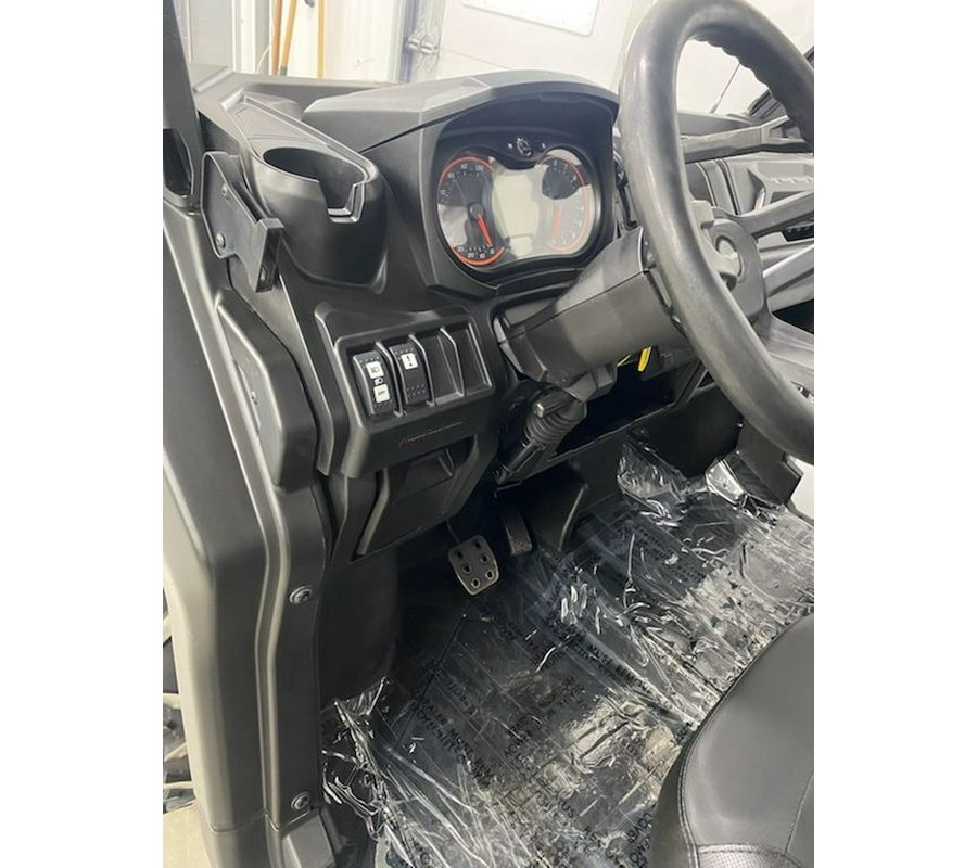 2019 Can-Am® 2019 DEFENDER XT HD8 RED SKU # 8FKB