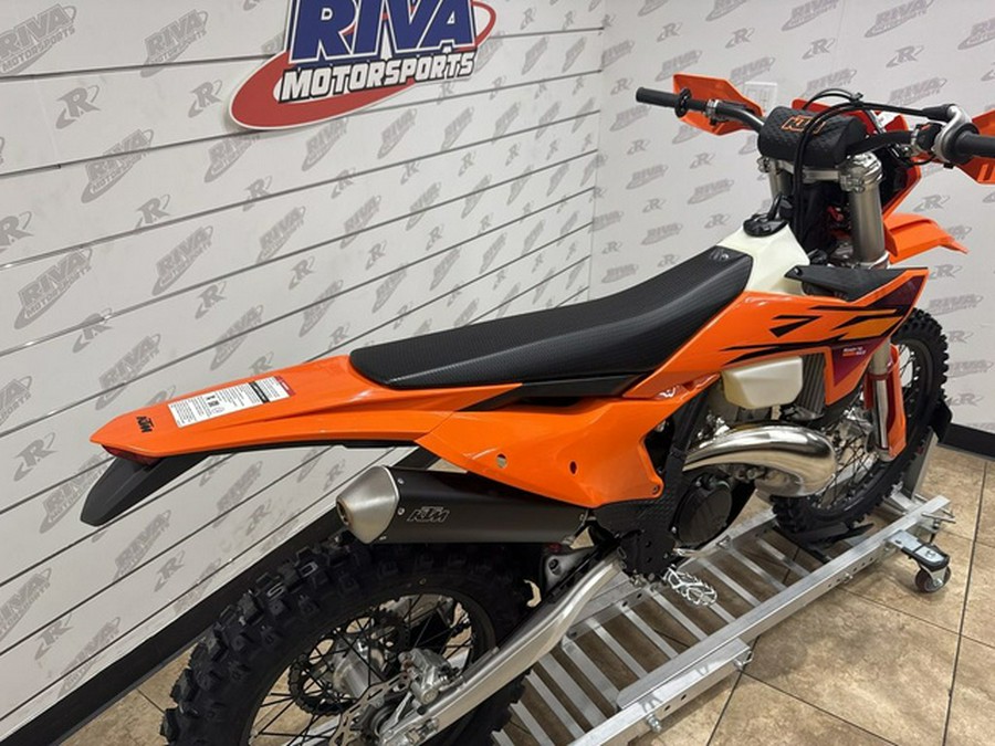 2026 KTM XC 300 W