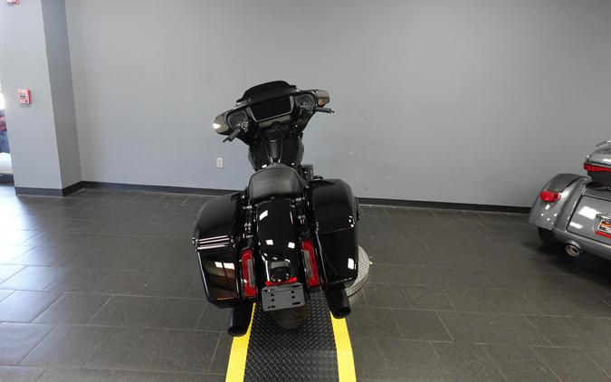 2025 Harley-Davidson Street Glide FLHX