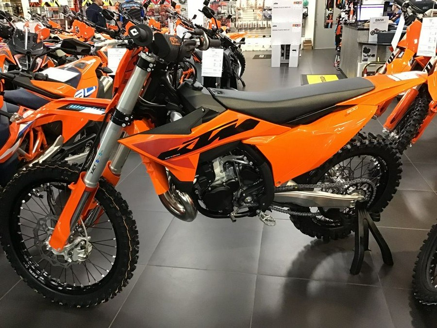 2025 KTM 300 SX