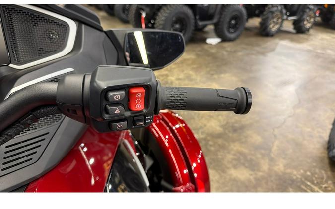 2025 Can-Am RD SPYDER RT LTD 1330 SE6 RD 25 Base