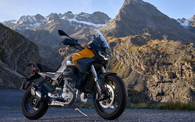 2025 Moto Guzzi Stelvio