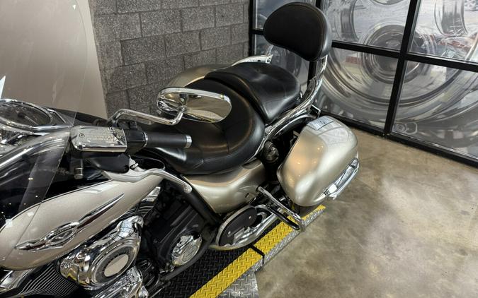 2010 Kawasaki Vulcan® 1700 Nomad™ VN1700CAF