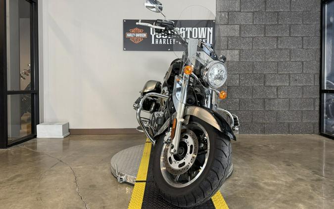2010 Kawasaki Vulcan® 1700 Nomad™ VN1700CAF