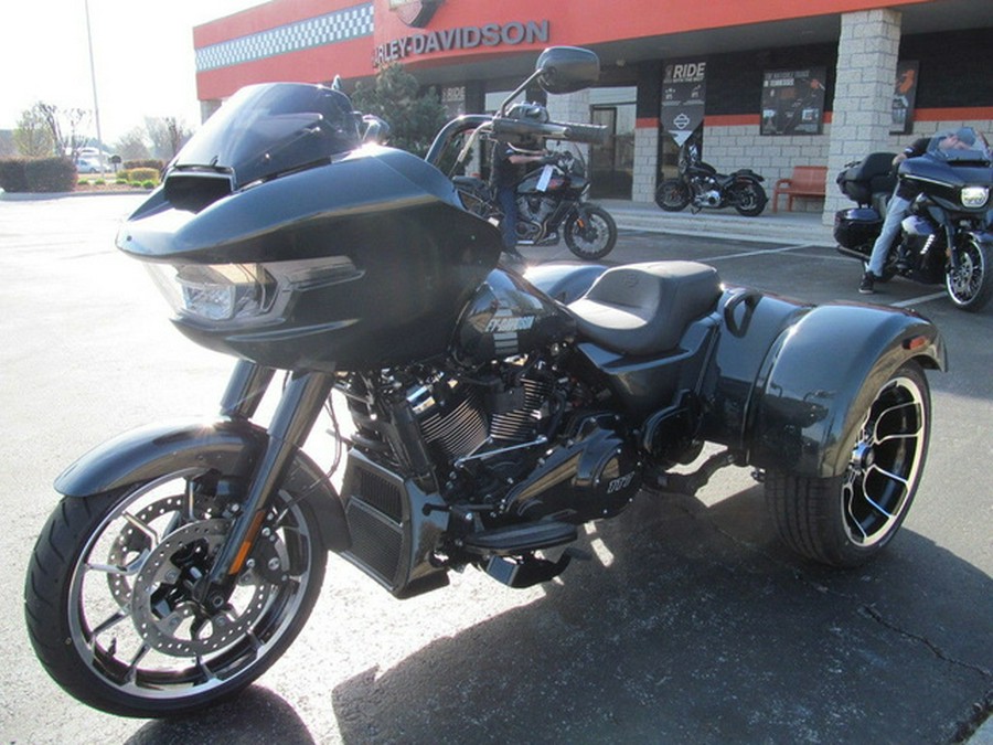 2026 Harley-Davidson FLTRT - Road Glide 3