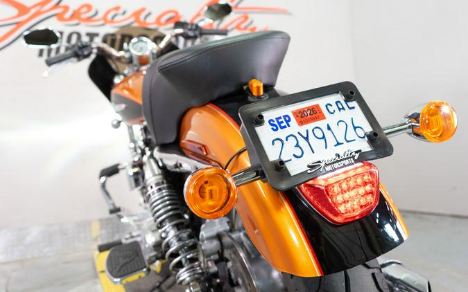 2016 Harley-Davidson 1200 Custom
