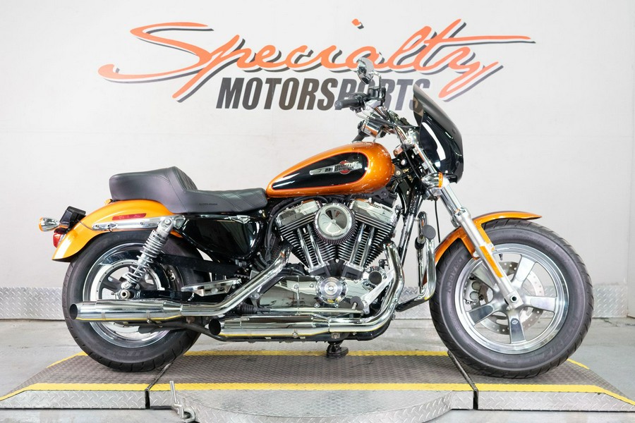 2016 Harley-Davidson 1200 Custom